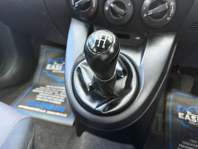 Mazda 2 Hatchback 1.3 Tamura Euro 4 200959 Silver #39