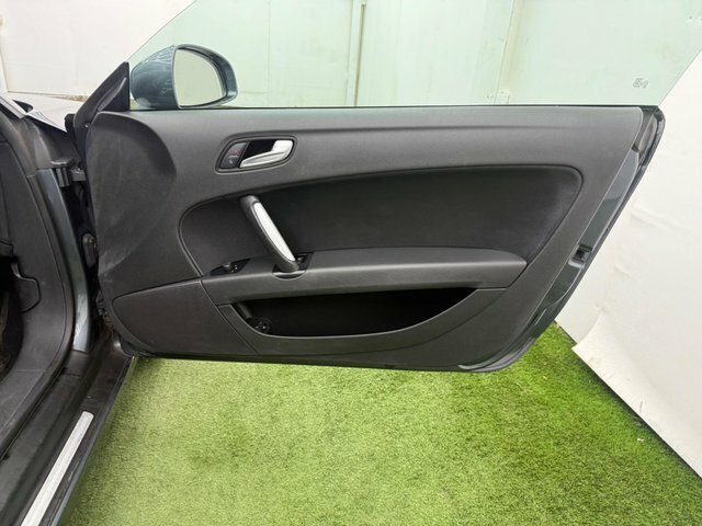 Audi TT 2.0 Tfsi Roadster Euro 4 Silver #16