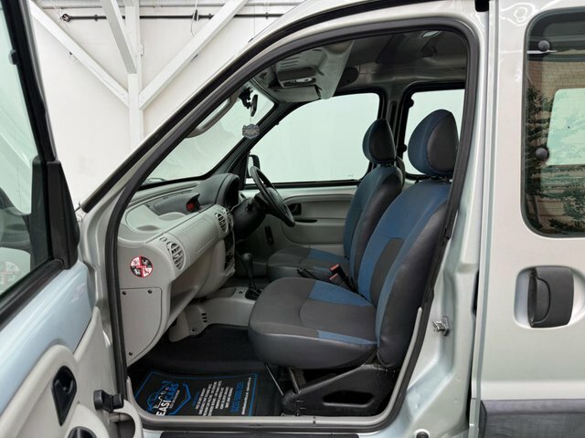 Renault Kangoo Mpv 1.6 16V Authentique 200757 Red #20
