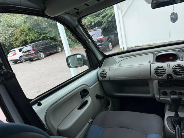 Renault Kangoo Mpv 1.6 16V Authentique 200757 Red #31