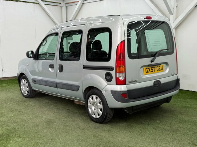 Renault Kangoo Mpv 1.6 16V Authentique 200757 Red #9