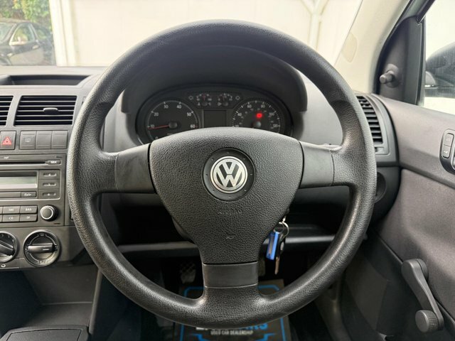 Volkswagen Polo Match Silver #30