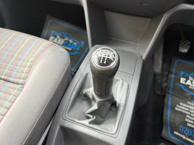Volkswagen Polo Match Silver #42
