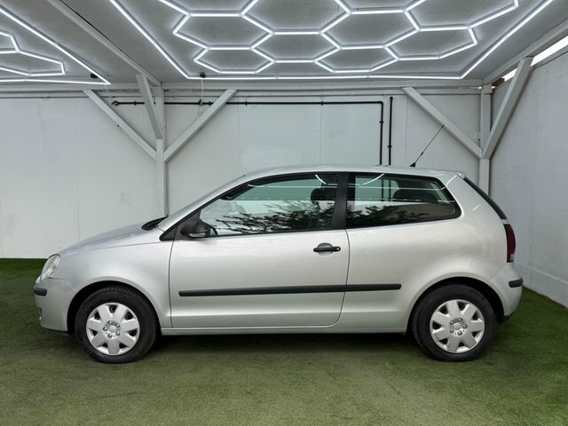 Volkswagen Polo Match Silver #10