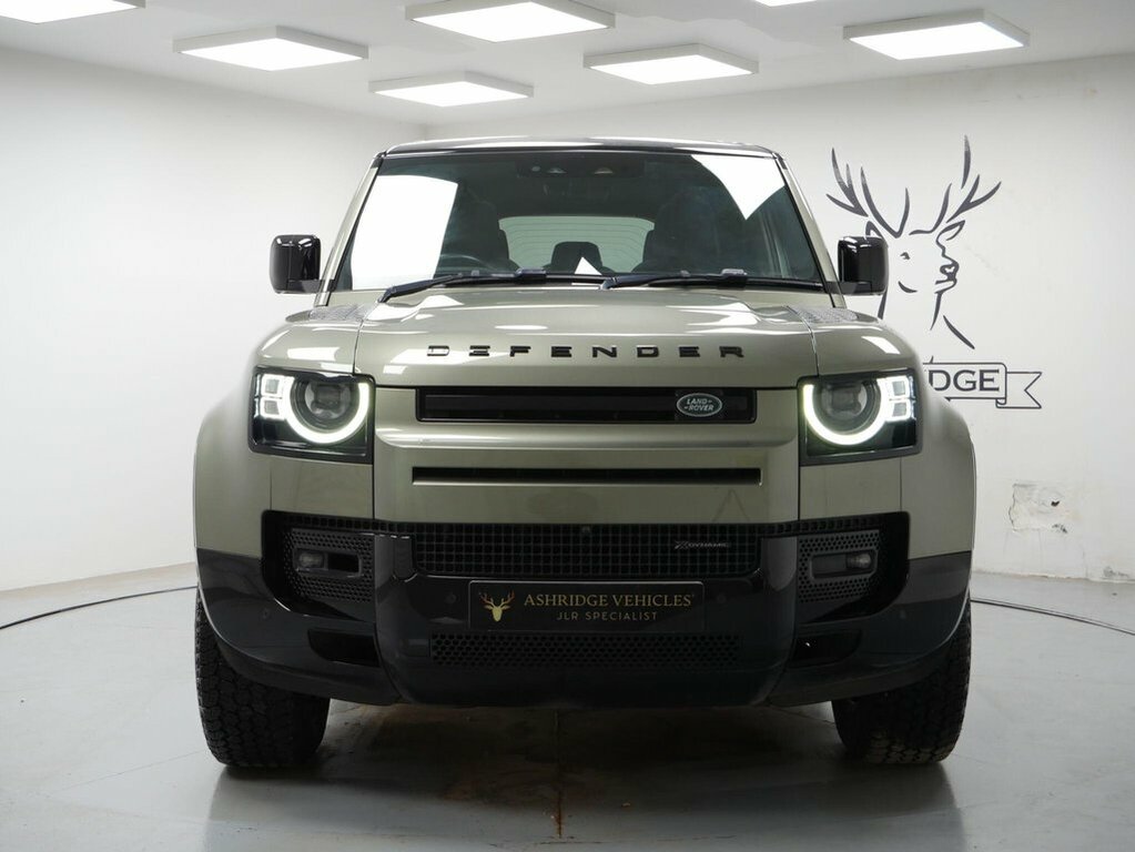 Land Rover Defender 110 For Sale In Little Gaddesden LG21MJC Green #2