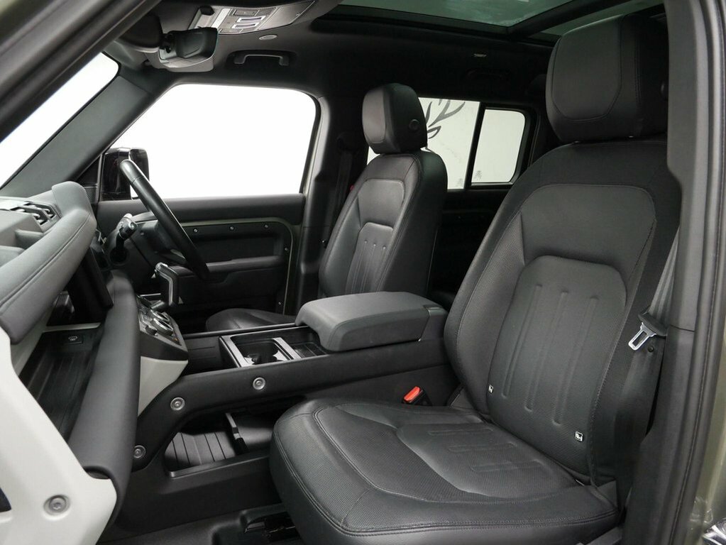 Land Rover Defender 110 For Sale In Little Gaddesden LG21MJC Green #6
