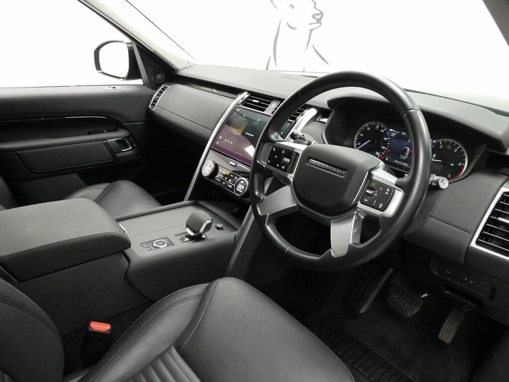 Land Rover Discovery 2.0 D200 R-dynamic Se 2022 Black #15