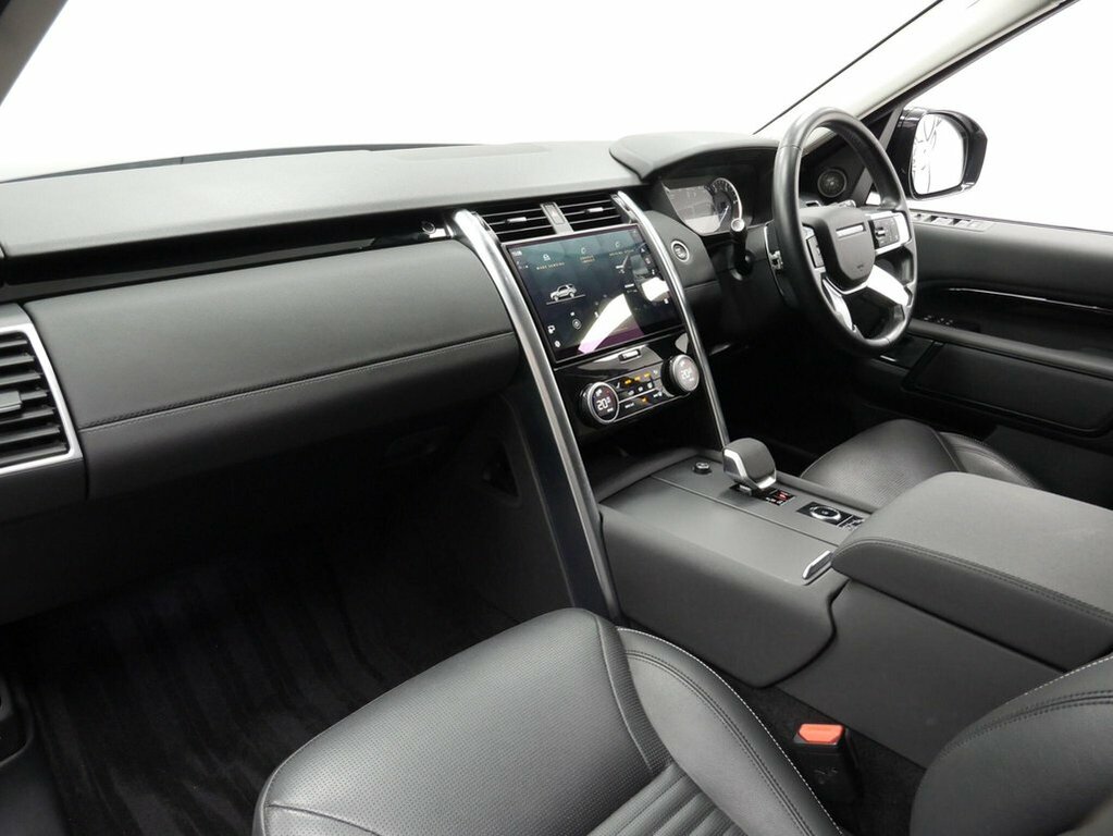 Land Rover Discovery 2.0 D200 R-dynamic Se 2022 Black #17