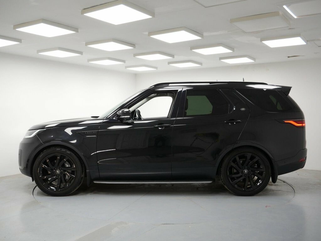 Land Rover Discovery 2.0 D200 R-dynamic Se 2022 Black #9