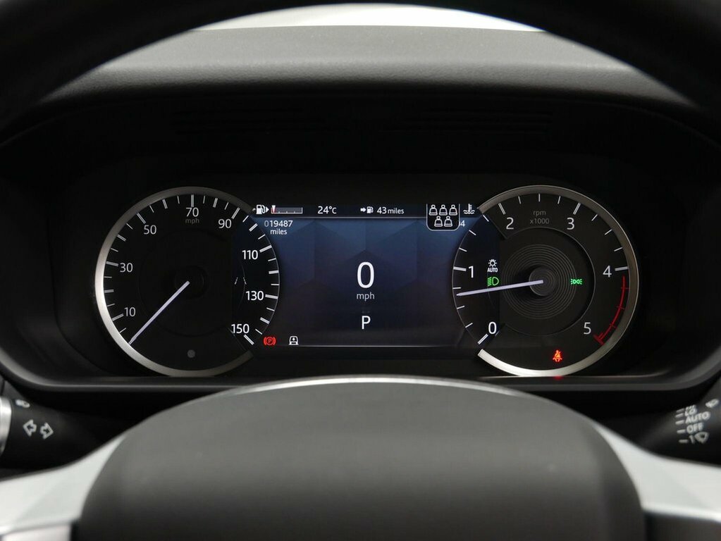 Land Rover Discovery 2.0 D200 R-dynamic Se 2022 Black #19
