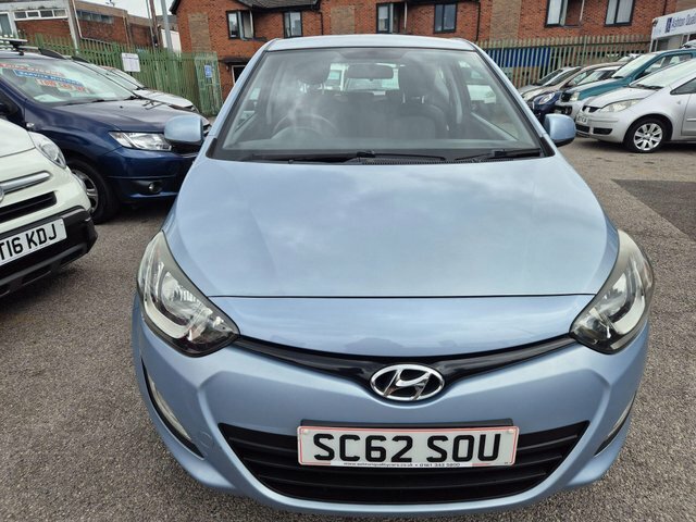 Hyundai I20 1.2 Active Euro 5 Blue #3
