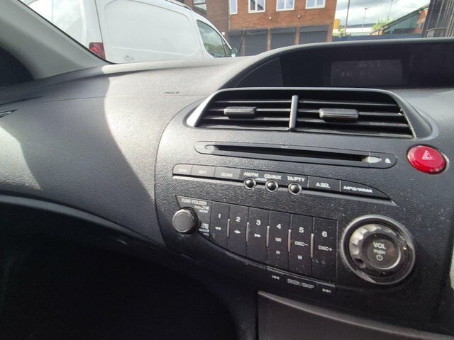 Honda Civic 1.4 I-vtec Type S-t I-shift Silver #17