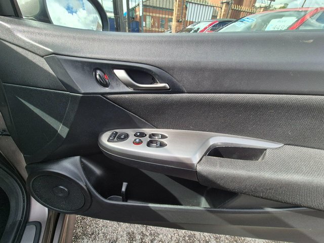Honda Civic 1.4 I-vtec Type S-t I-shift Silver #13