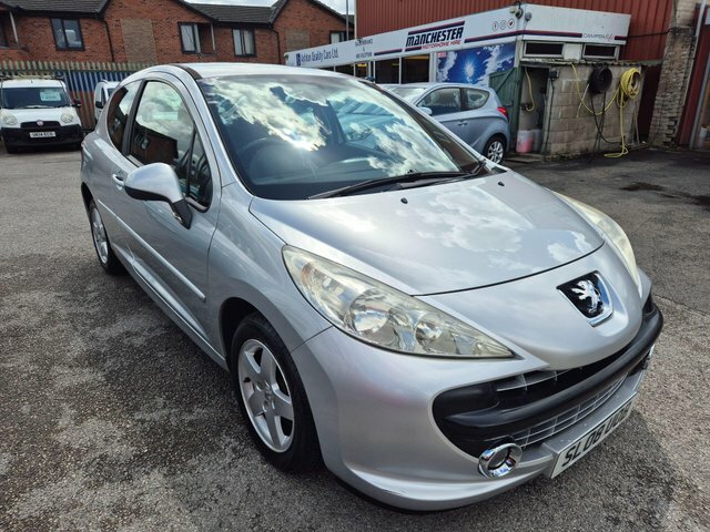 Peugeot 207 1.4 Vti Sport Silver #4
