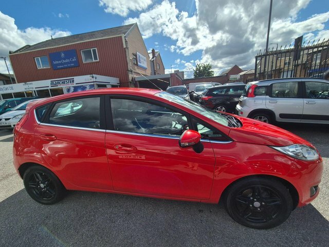 Ford Fiesta 1.25 Zetec Euro 5 Red #6