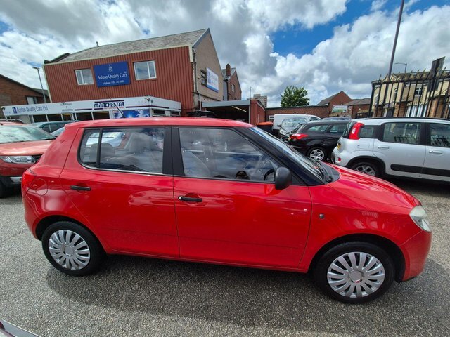 Skoda Fabia 1.2 Htp 6V 1 Red #5