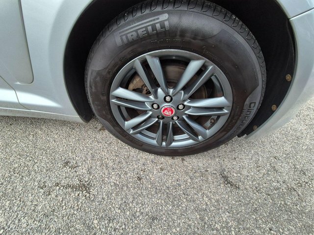 Jaguar XF D V6 S Portfolio Grey #21