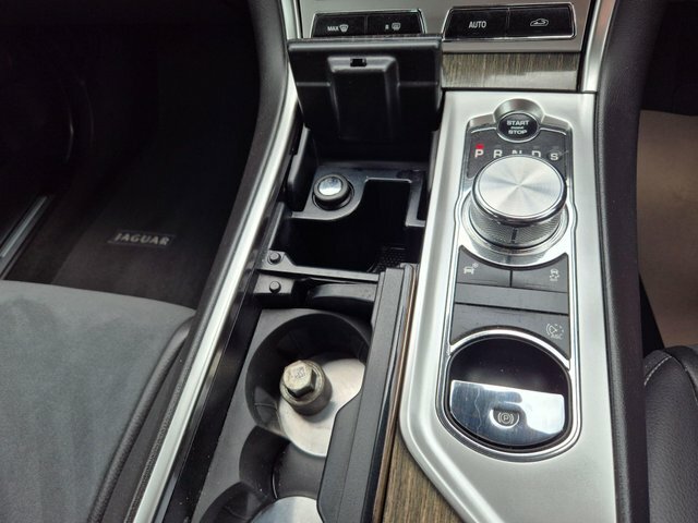 Jaguar XF D V6 S Portfolio Grey #19