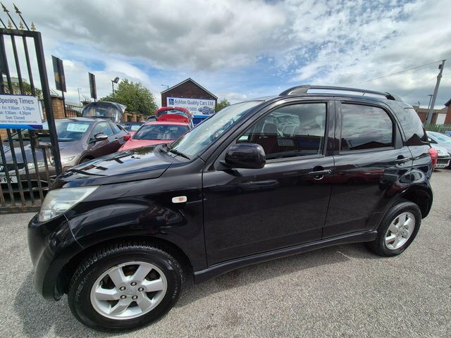Daihatsu Terios 1.5 Se Black #2