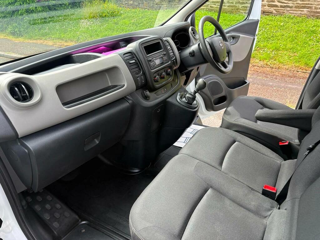 Nissan NV300 Dci 1.2T Acenta Panel White #8