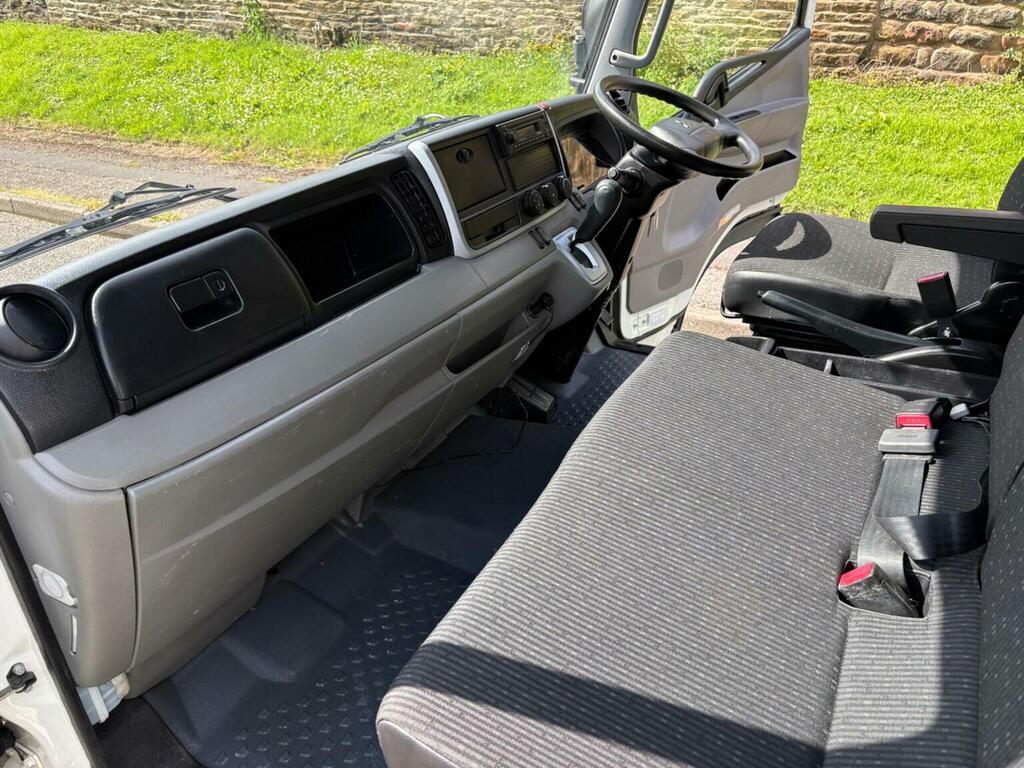 Mitsubishi Fuso Canter 3.0 Td 3C13 Tipper White #8