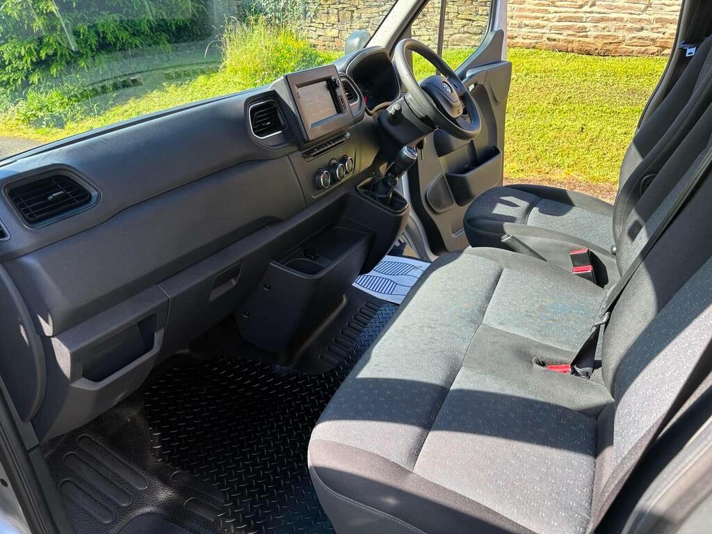 Vauxhall Movano 2.3 Turbo D 180Ps H2 Van Tecshift Silver #8