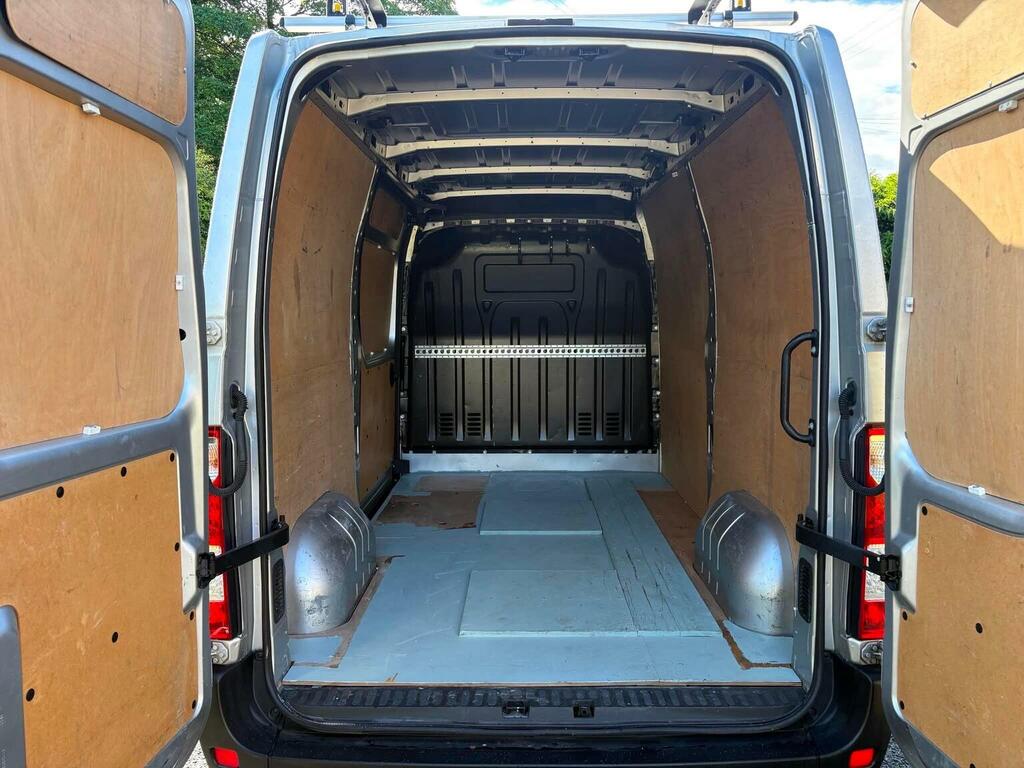 Vauxhall Movano 2.3 Turbo D 180Ps H2 Van Tecshift Silver #11