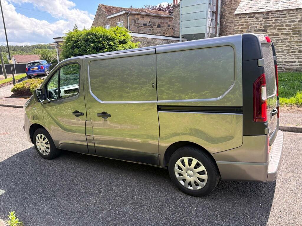 Vauxhall Vivaro 1.6 Cdti 2700 Sportive L1 H1 Euro 6 Grey #3