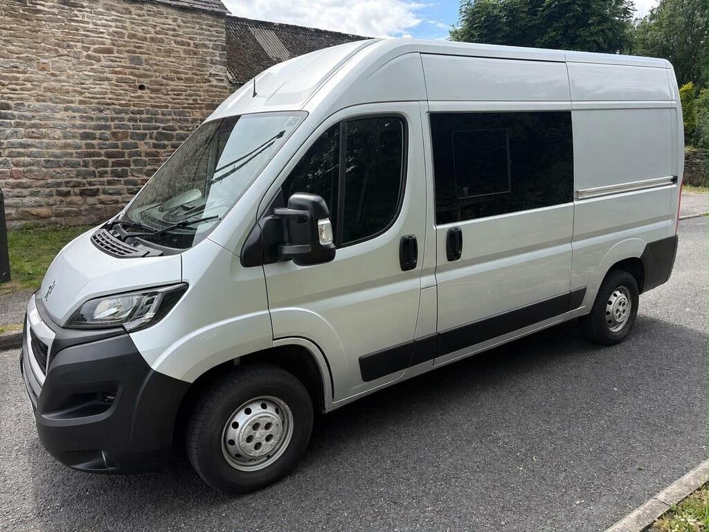 Peugeot Boxer 2.0 Bluehdi 335 Professional L2 H2 Euro 6 Silver