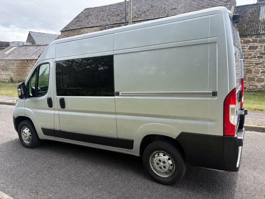 Peugeot Boxer 2.0 Bluehdi 335 Professional L2 H2 Euro 6 Silver #3