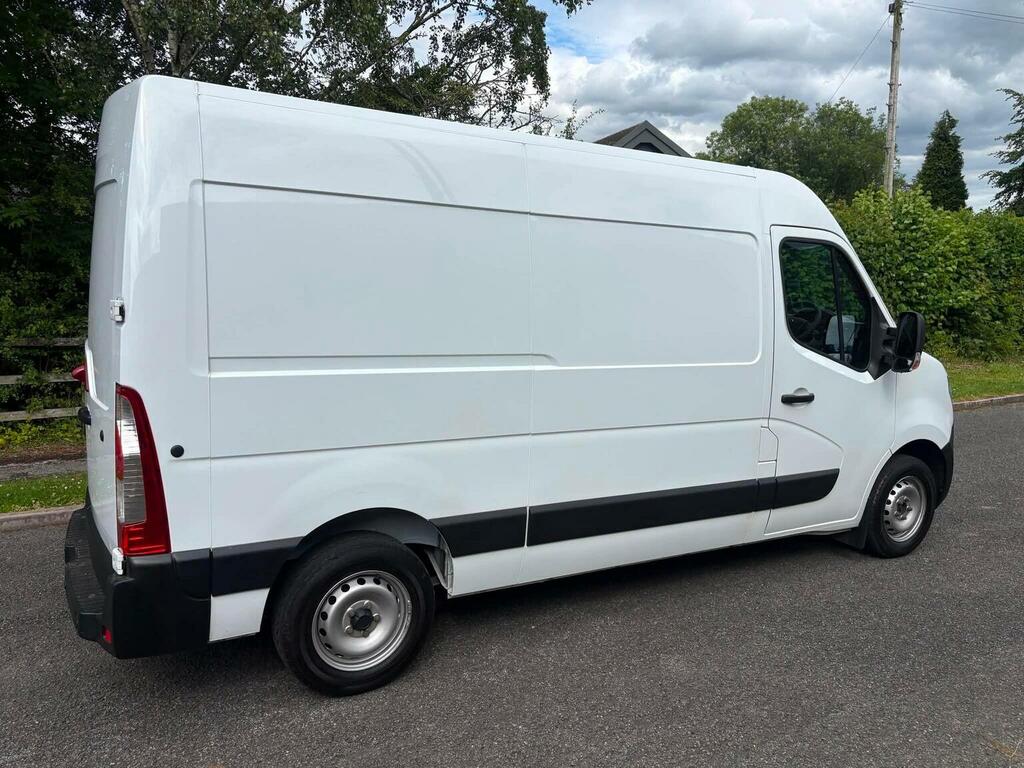 Nissan InterStar 2.3 Dci 35 Tekna Fwd L2 H2 Euro 6 White #5