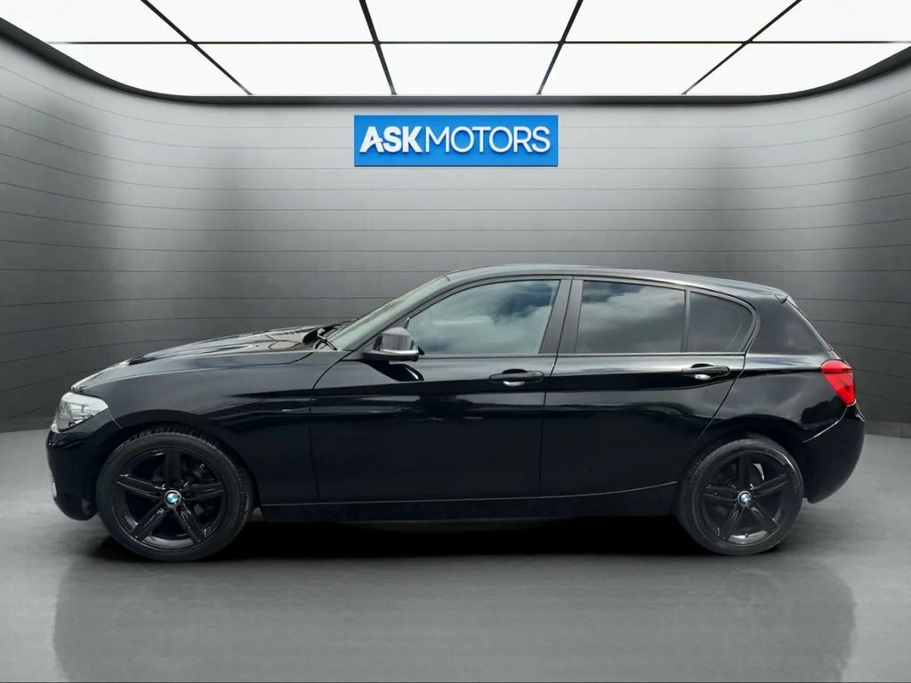 BMW 1 Series 1.5L Sport Black #4