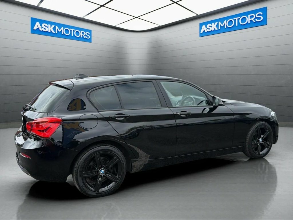 BMW 1 Series 1.5L Sport Black #2
