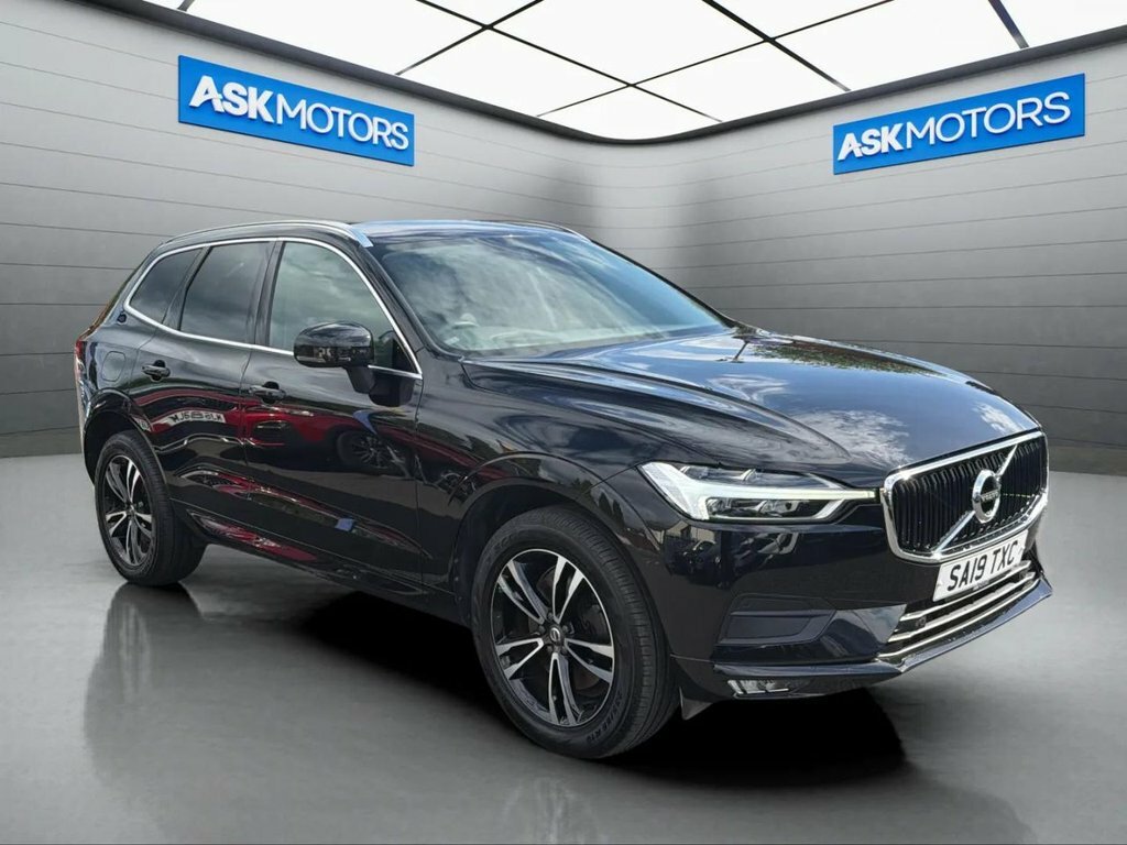 Volvo XC60 2L Momentum Pro Black #4