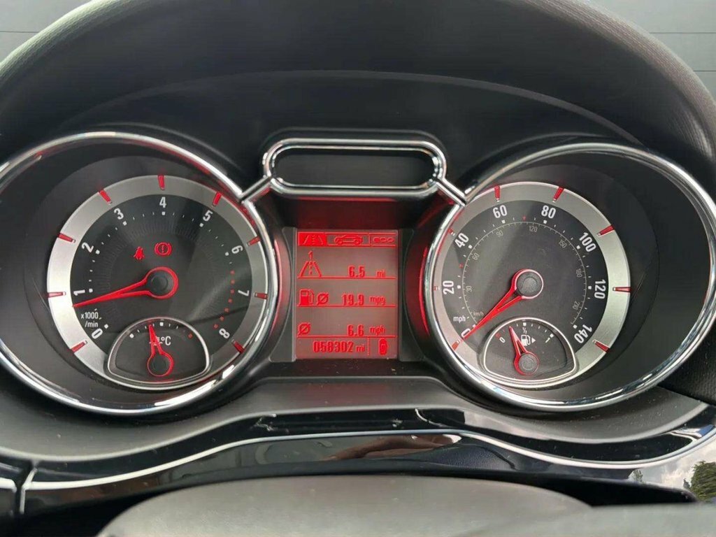 Vauxhall Adam 2018 1.2 Energised 69 Bhp Red #14