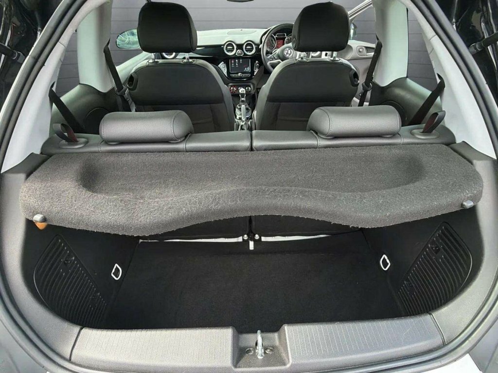 Vauxhall Adam 2018 1.2 Energised 69 Bhp Red #19