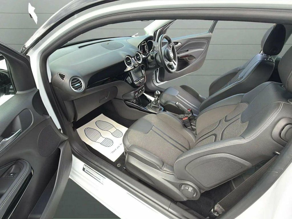 Vauxhall Adam 2018 1.2 Energised 69 Bhp Red #18