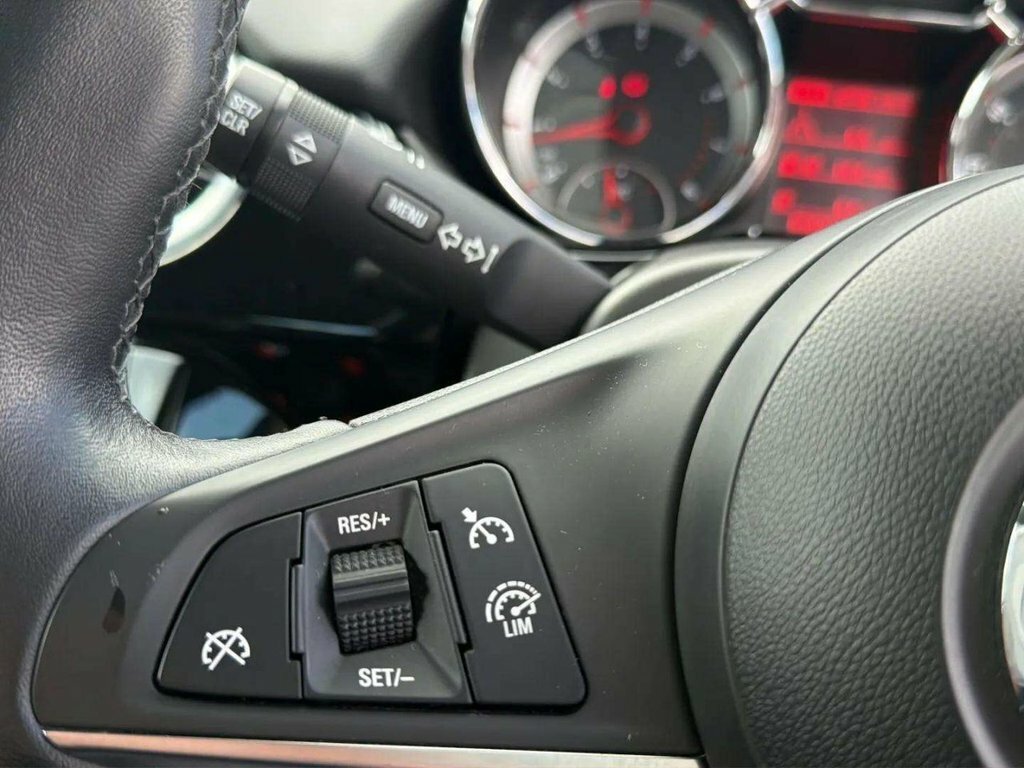 Vauxhall Adam 2018 1.2 Energised 69 Bhp Red #16