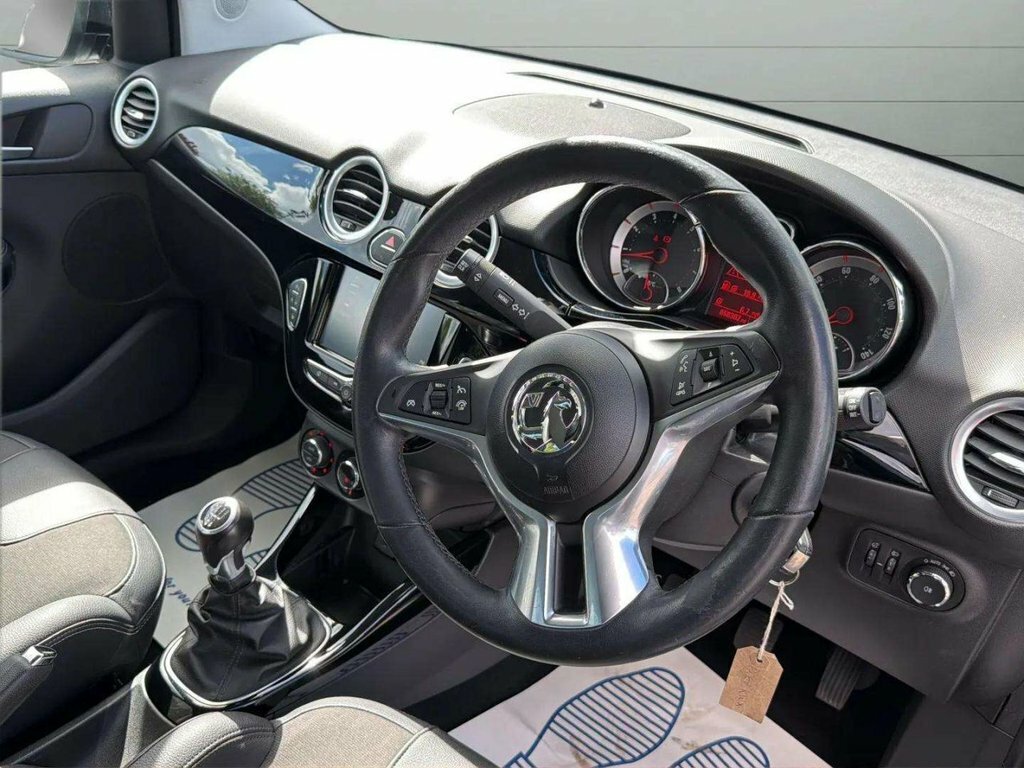 Vauxhall Adam 2018 1.2 Energised 69 Bhp Red #9