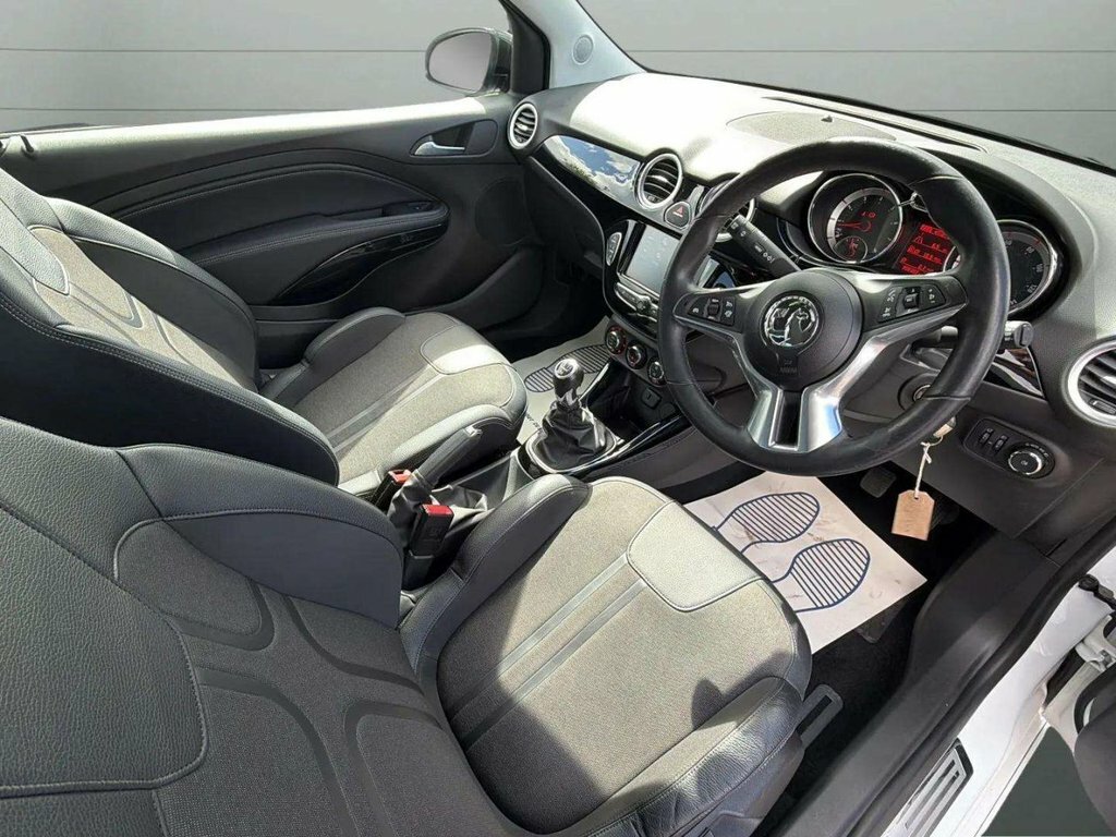 Vauxhall Adam 2018 1.2 Energised 69 Bhp Red #8