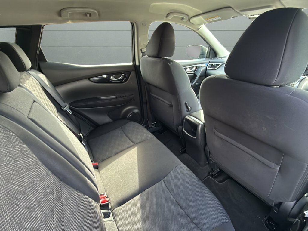 Nissan Qashqai N-tec White #19
