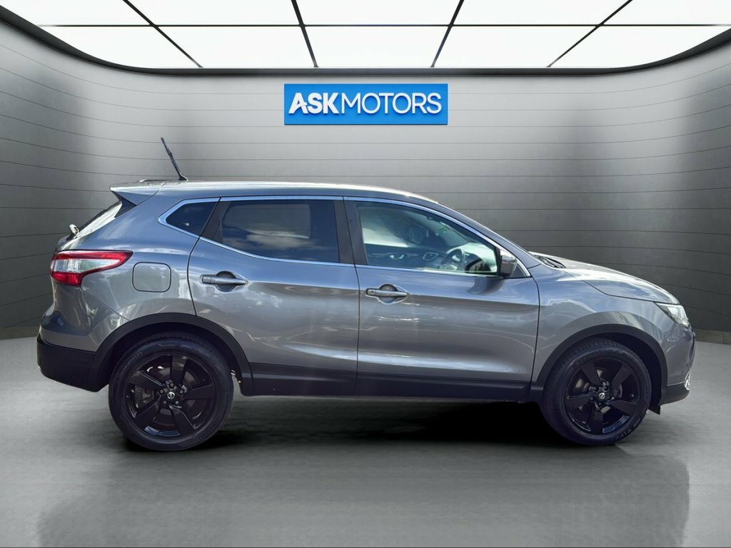 Nissan Qashqai N-tec White #13