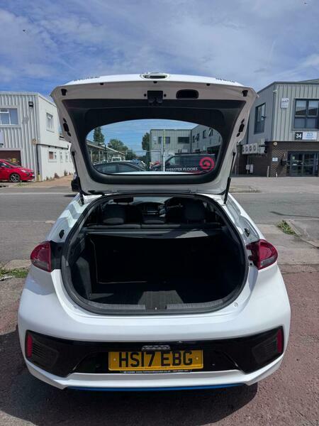 Hyundai Ioniq 1.6 H-gdi Se Dct HS17EBG White #5