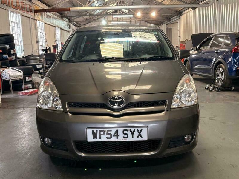 Toyota Corolla Verso 1.8 Vvt-i T3 Grey #2