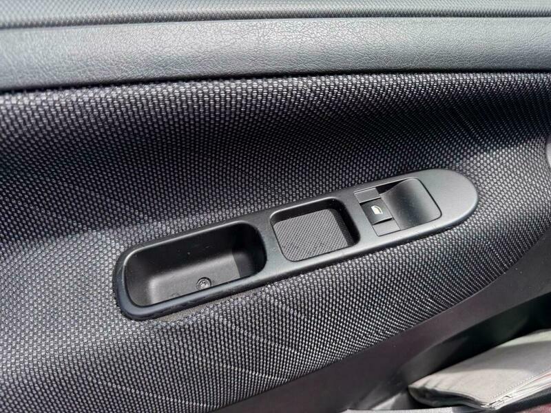 Peugeot 207 Hatchback Grey #34