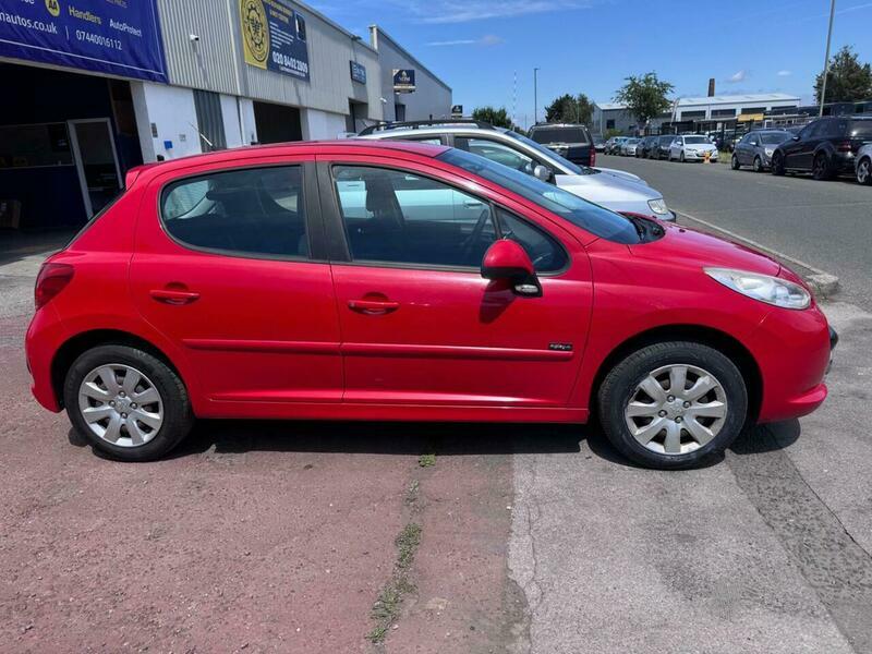 Peugeot 207 1.4 M Play Red #2