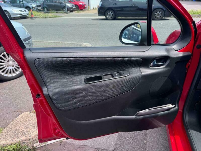 Peugeot 207 Hatchback Grey #33