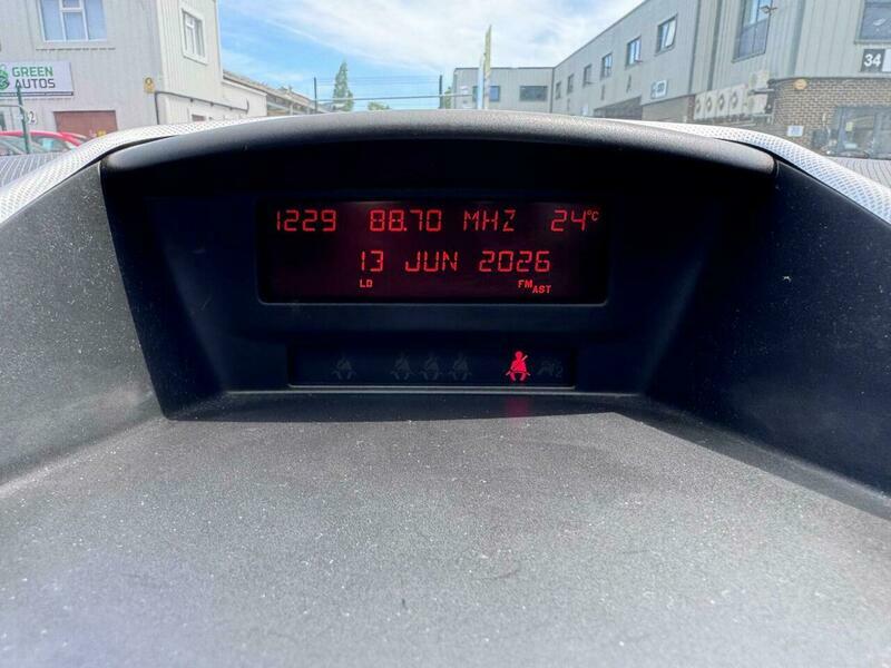 Peugeot 207 Hatchback Grey #17