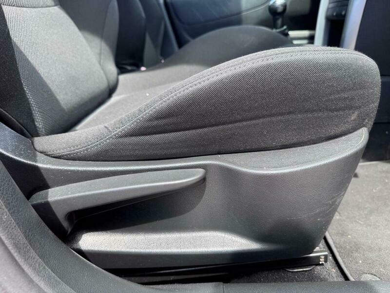 Peugeot 207 Hatchback Grey #26