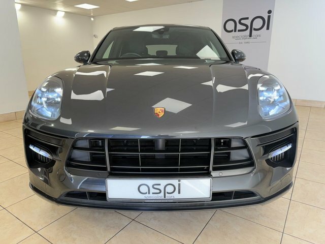 Porsche Macan V6 Gts Suv CA20AWX Grey #2